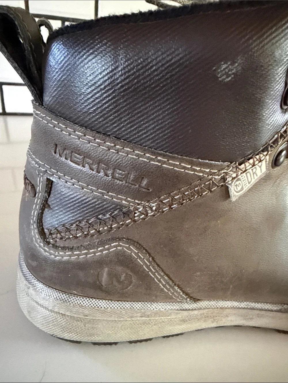 Merrell Men's Turku Trek Waterproof Leather Lace-Up Hiking/Casual Boots Sz 7